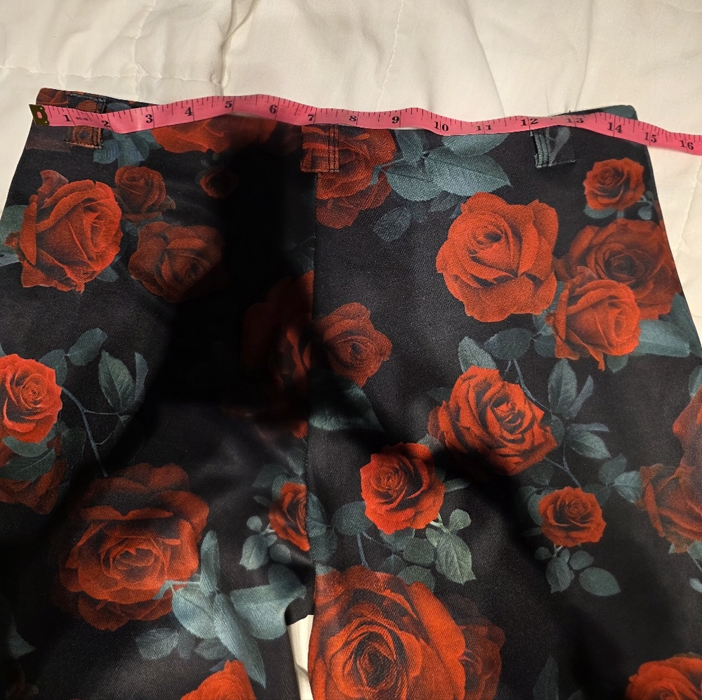 Current Mood Red Rose Print Pants - Picture 5 of 7